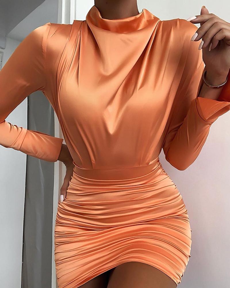 

Solid Mock Neck Ruched Slit Cuff Bodycon Dress, Orange