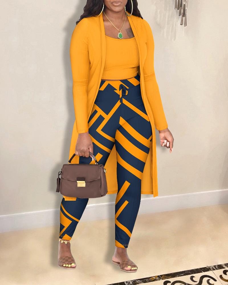 

Plus Size 3PCS Cami Top & Geometric Print Pants Set With Coat, Yellow