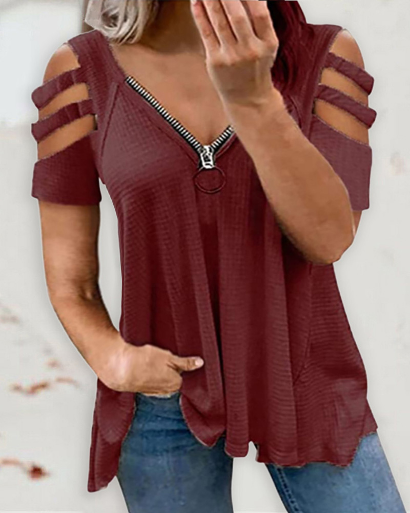 

Plus Size Cutout Zipper Design Cold Shoulder T-Shirt, Wine red
