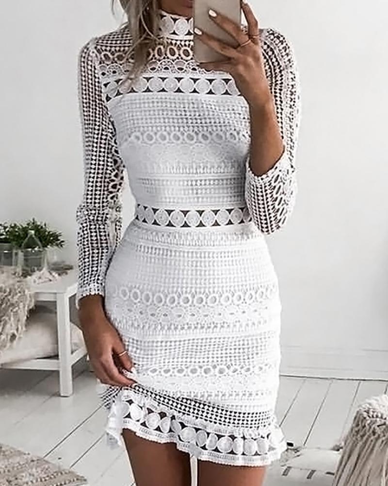 

Hollow Out Long Sleeve Broderie Lace Dress, White