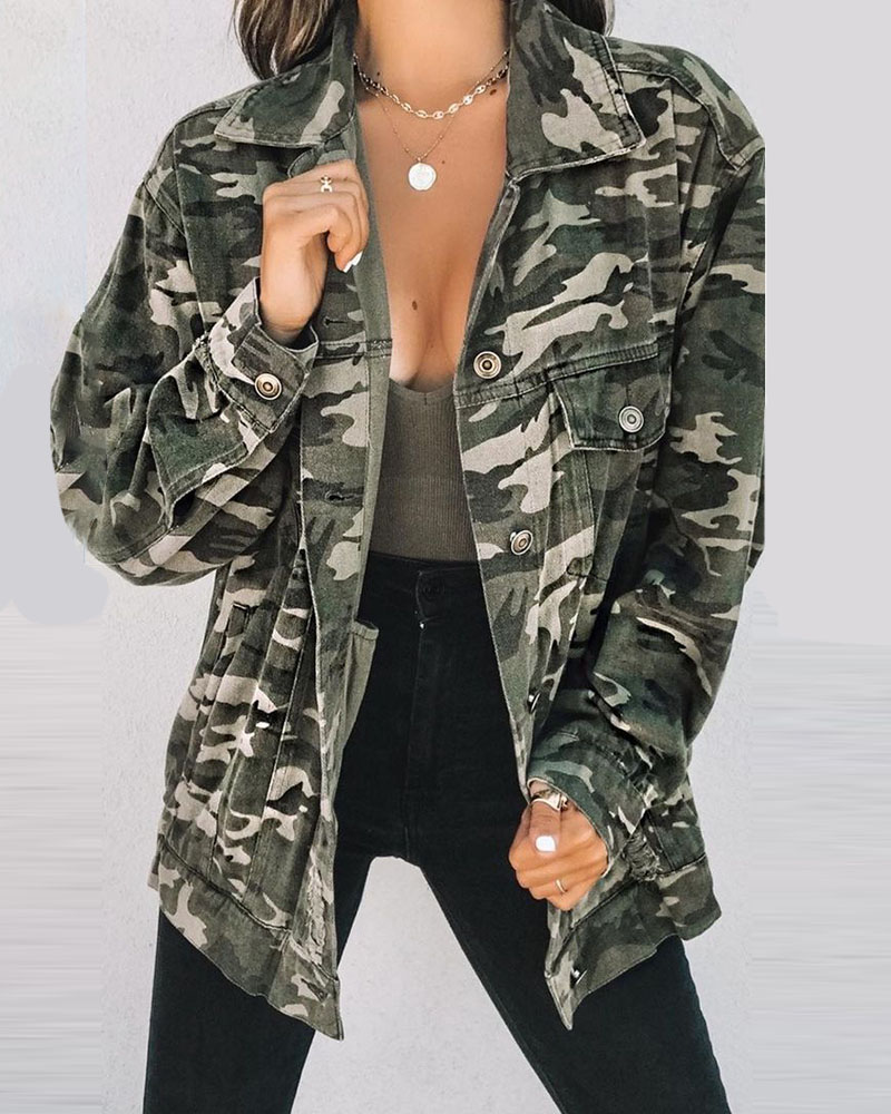 

Camouflage Print Long Sleeve Buttoned Shacket, Army green