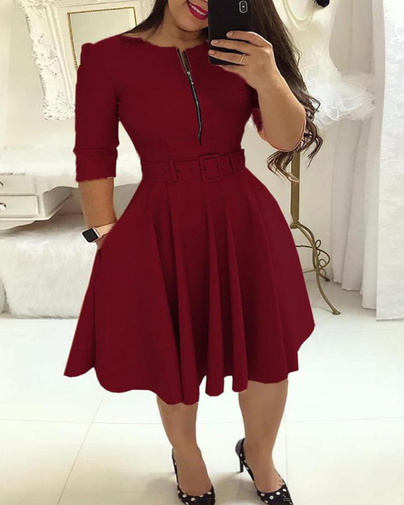 

Plus Size Zipper Design Round Neck Casual Dress With Belt, Wine red