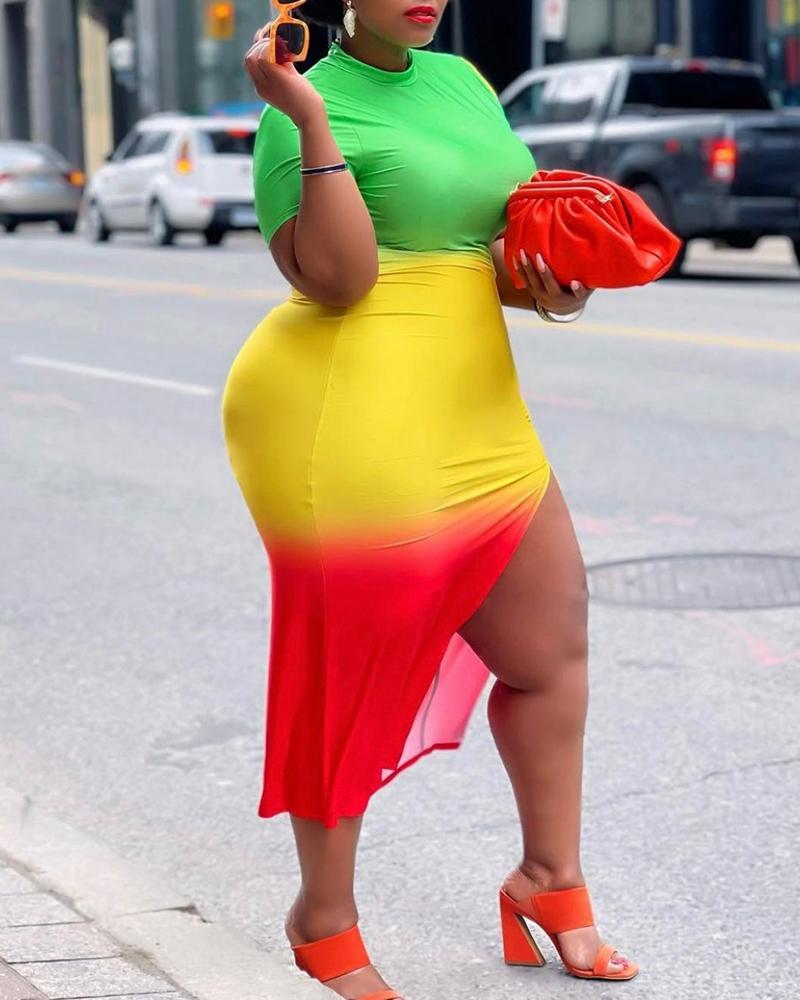 

Plus Size Ombre Short Sleeve Slit Bodycon Dress, Multicolor