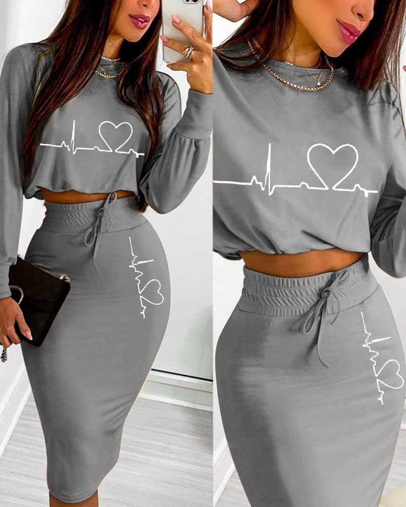 

Heart Print Crop Top & Drawstring Skirt Set, Gray