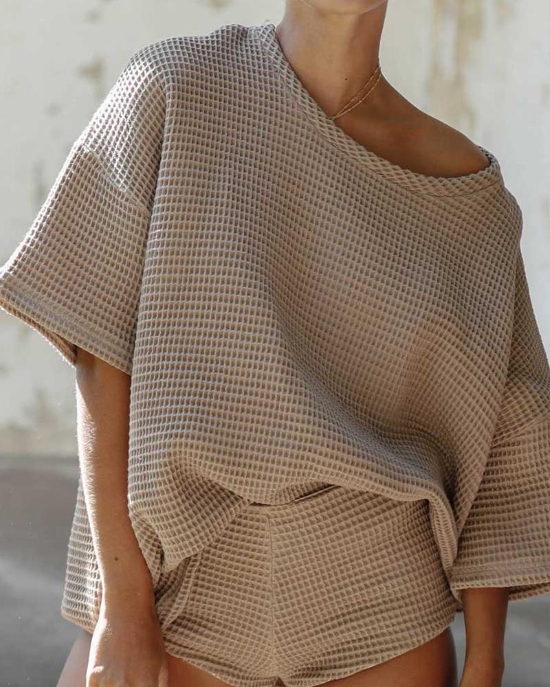 

Drop Shoulder Top & Shorts Set, Khaki