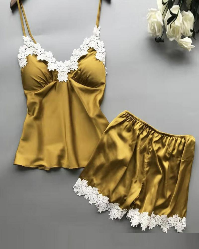 

Guipure Lace Patch Satin Cami Set, Yellow