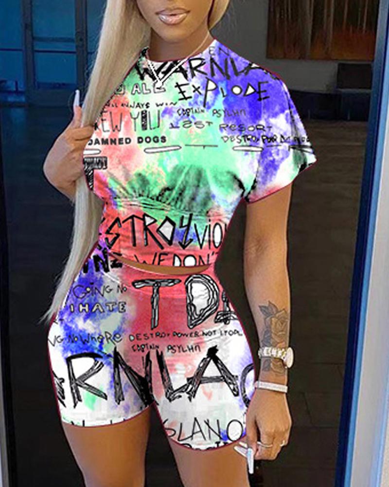 

Tie Dye Letter Graffiti Print Crop Top & Shorts Set, Blue