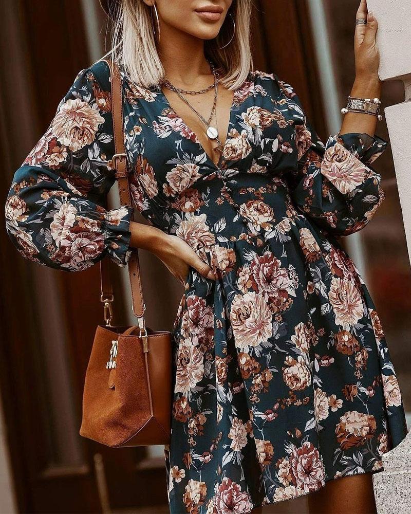 

Flounce Sleeve V-Neck Floral Print Dress, Blue