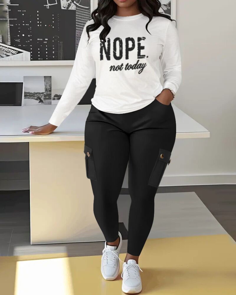 

Ensemble 2 pièces haut à manches longues et col rond à motif lettre et pantalon skinny à poches décontractées, Black