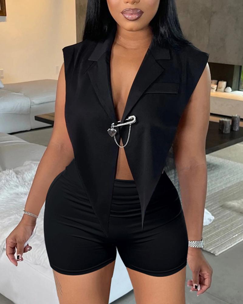 

Open Back Asymmetrical Top & Shorts Set With Brooch, Black