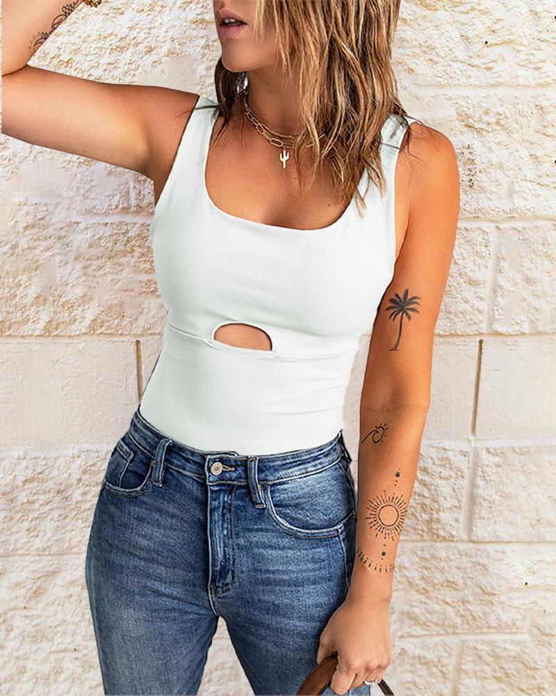 

Cutout Front U-Neck Tank Top, White