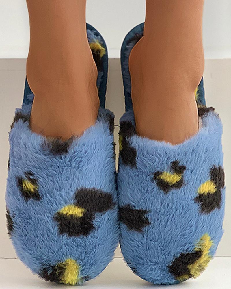 

Cheetah Print Close Toe Fluffy Slippers, Blue