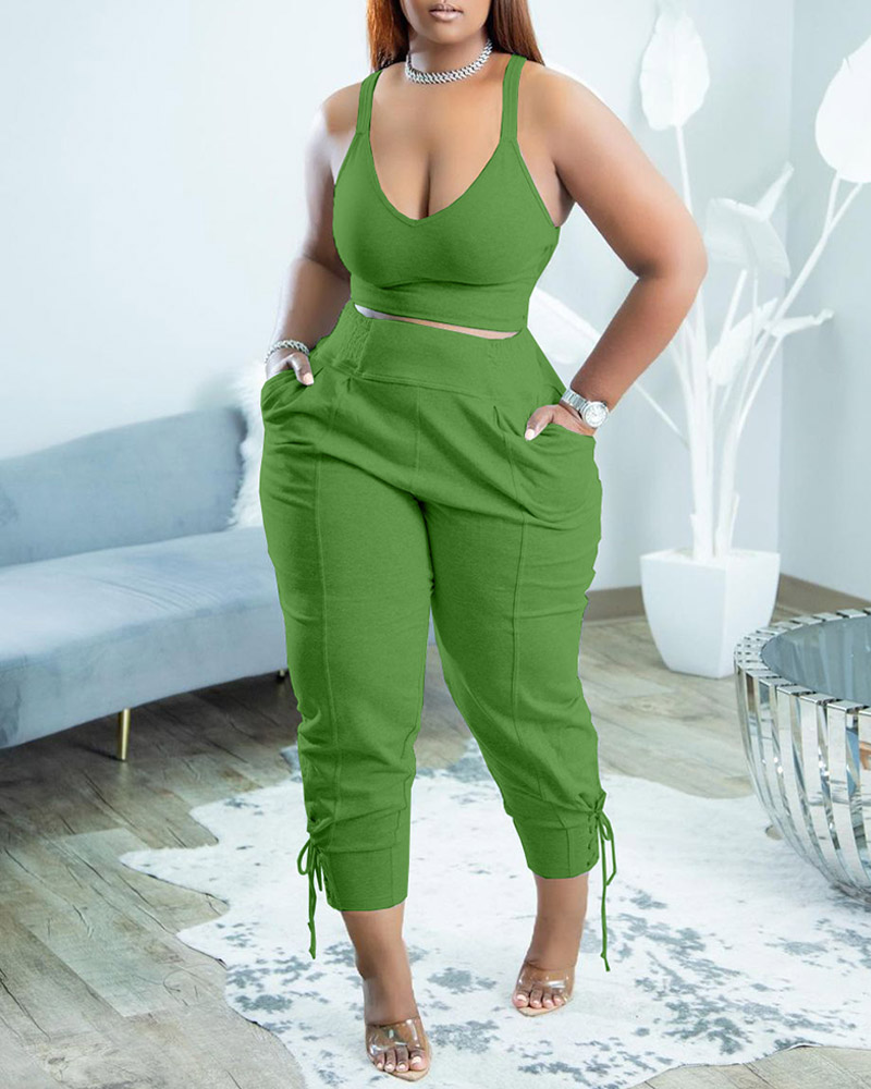 

V-Neck Crop Top & Eyelet Pocket Design Pants Set, Green