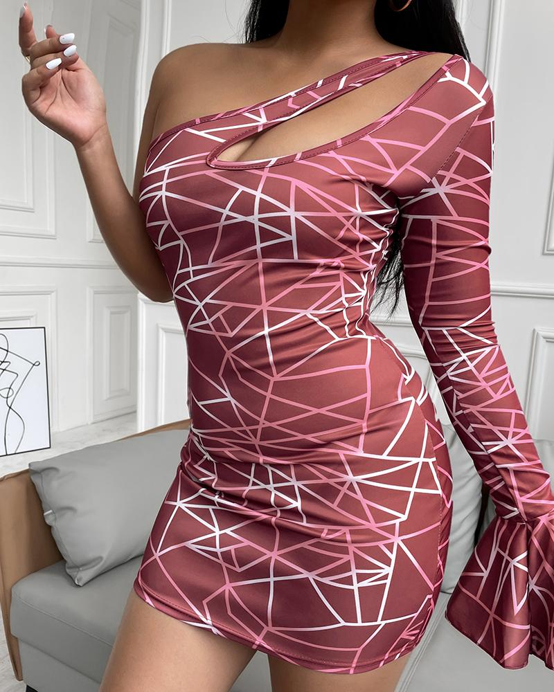 

Abstract Print One Shoulder Cut-Out Bodycon Dress, Wine red