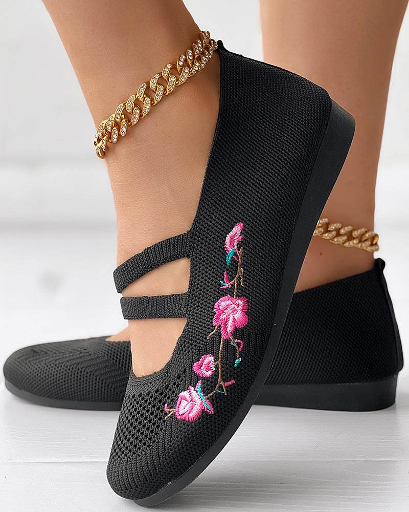

Floral Embroidery Hollow Out Casual Loafers, Black