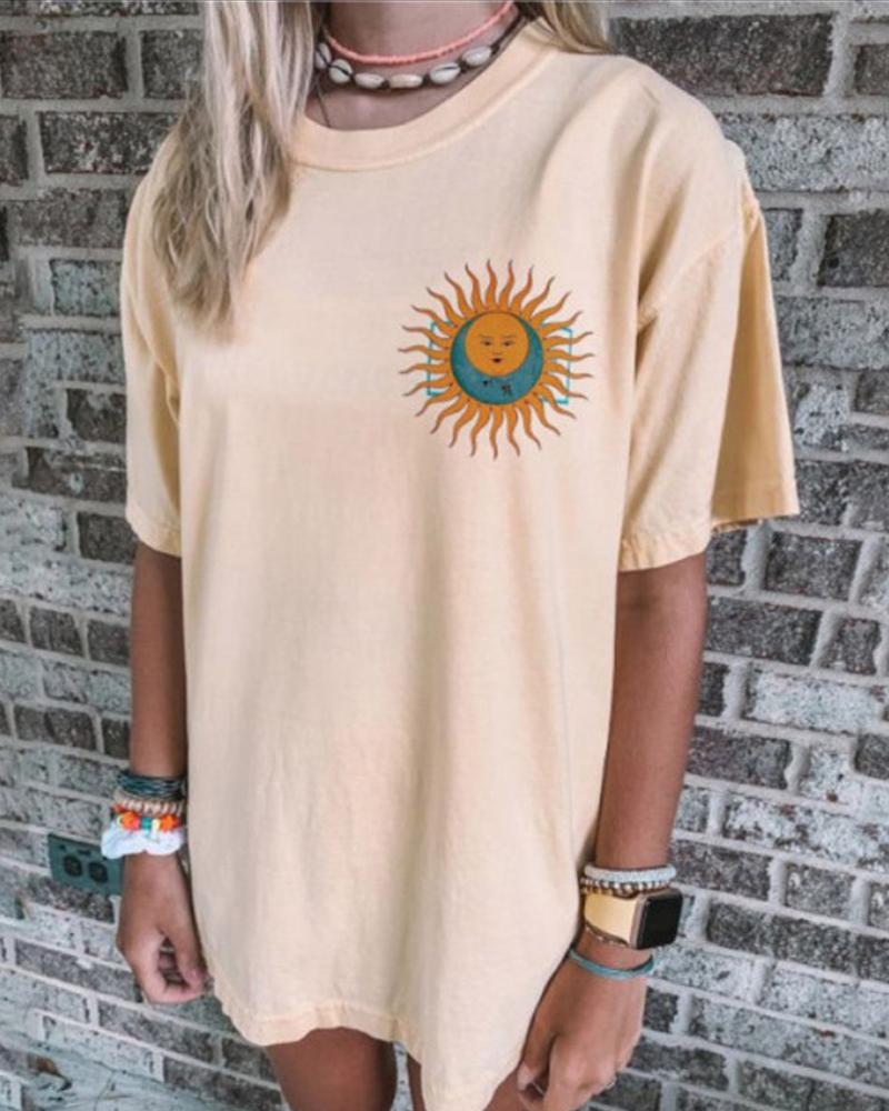 

Comfy Print Loose Round Neck T-shirt, Yellow