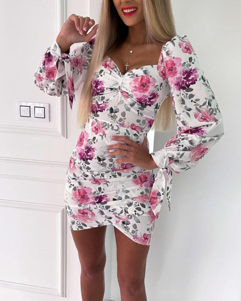 

Floral Print Sweetheart Neck Ruched Bodycon Dress, Pink