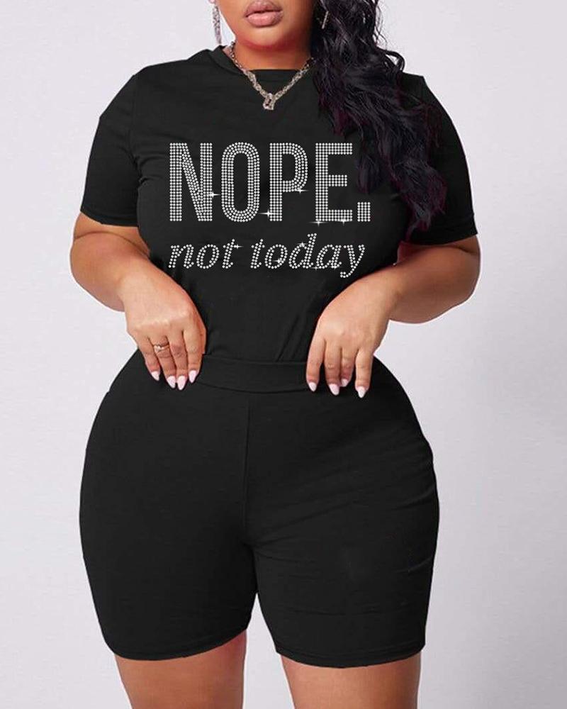 

Rhinestone Letter Pattern Short Sleeve T-shirt & Shorts Set, Black