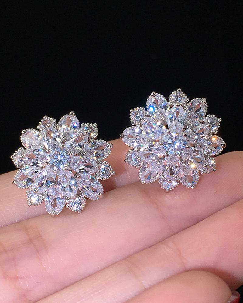 

1Pair Crystal Floral Shaped Earrings, Silver