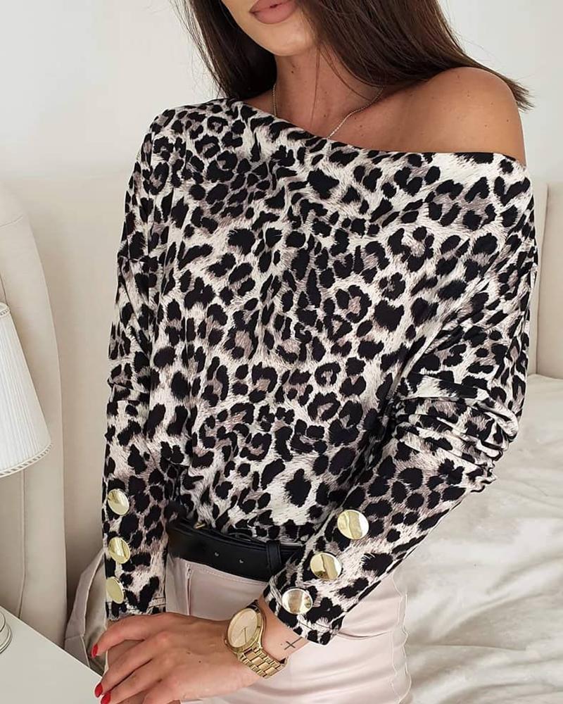 

Cheetah Print Button Design Long Sleeve Top, Leopard