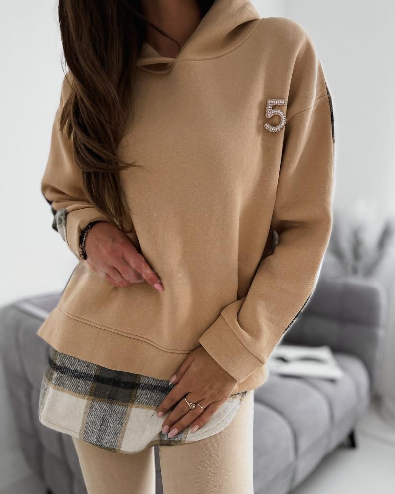 

Colorblock Plaid Pattern Hoodie Side Slit Pullover Casual Sweatshirt With Brooch, Khaki