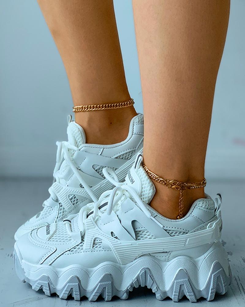 

Lace-up Front Casual Muffin Sneaker, White