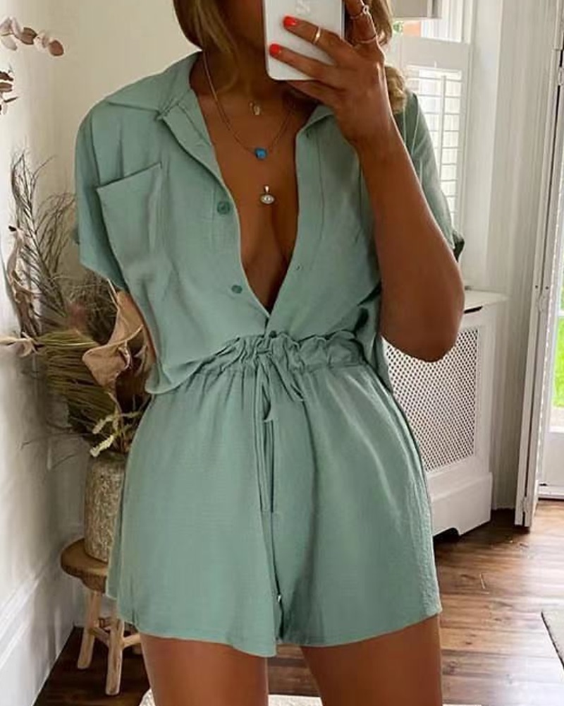 

Buttoned Short Sleeve Shirt & Drawstring Shorts, Light green