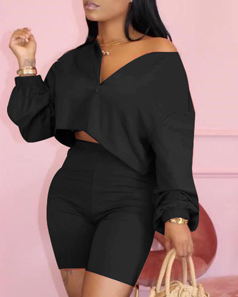 

Zipper Detail Lantern Sleeve Crop Top & Shorts Set, Black