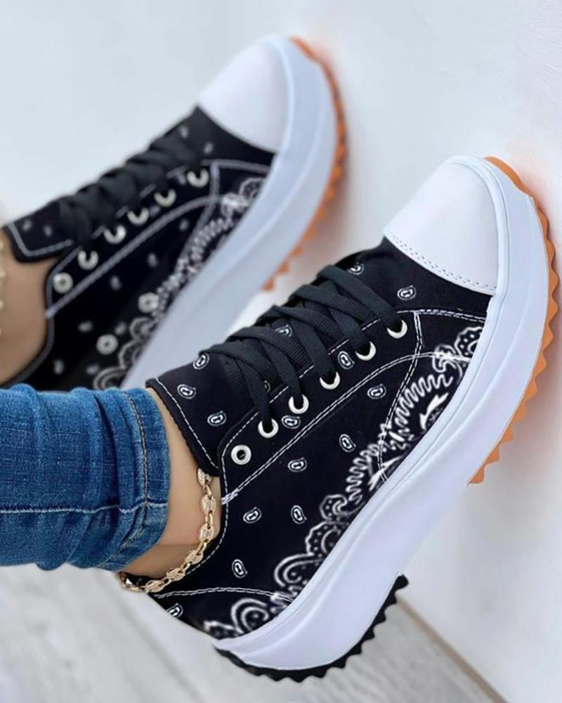

Graphic Pattern Lace-Up Front Sneakers, Black