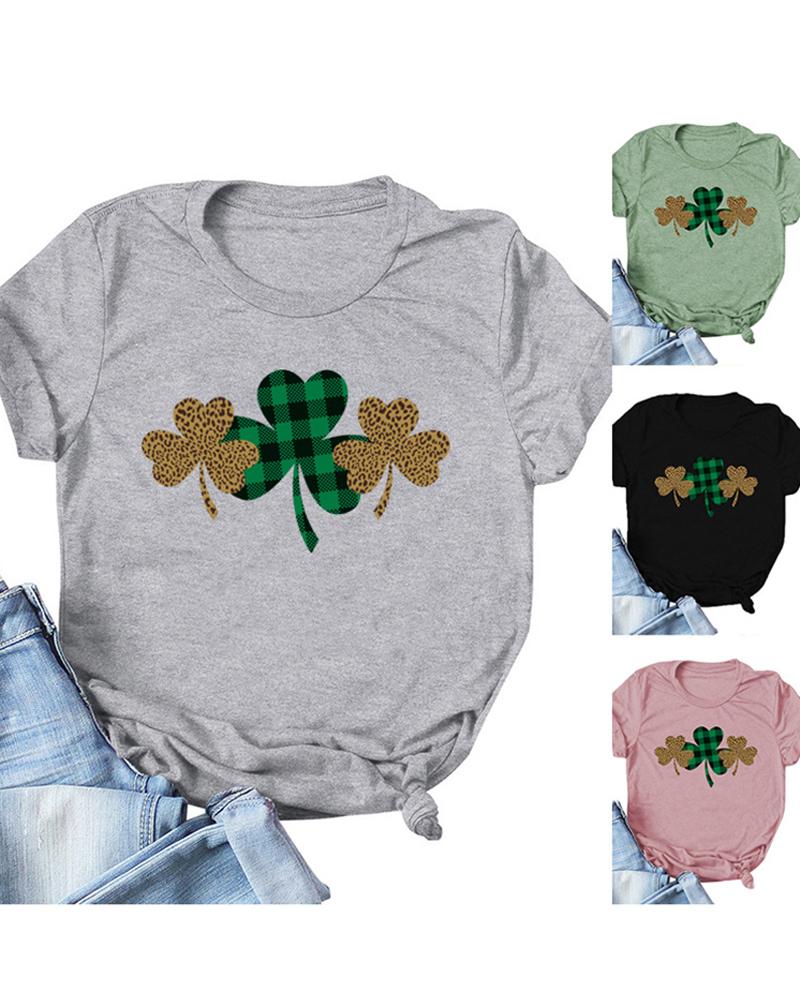 

St.Patrick' Day Clover Print Round Neck T-Shirt, Gray