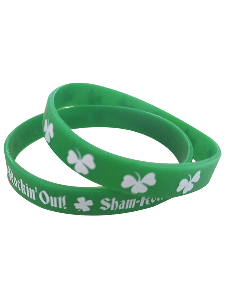 

St. Patrick's Day Clover Letter Pattern Silicone Wristband, Green