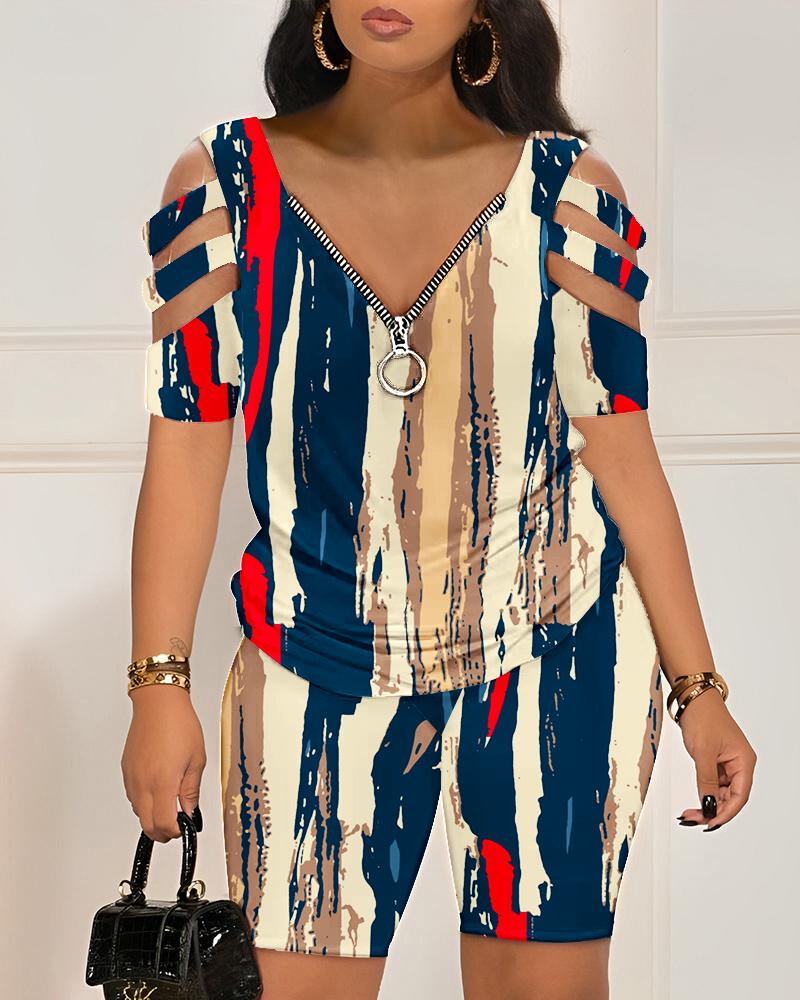 

Abstract Print Striped Cold Shoulder Top & Shorts Set, Multicolor