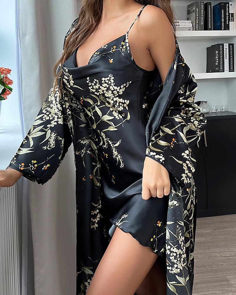 

Plants Print Cowl Neck Night Dress With Robe, Black