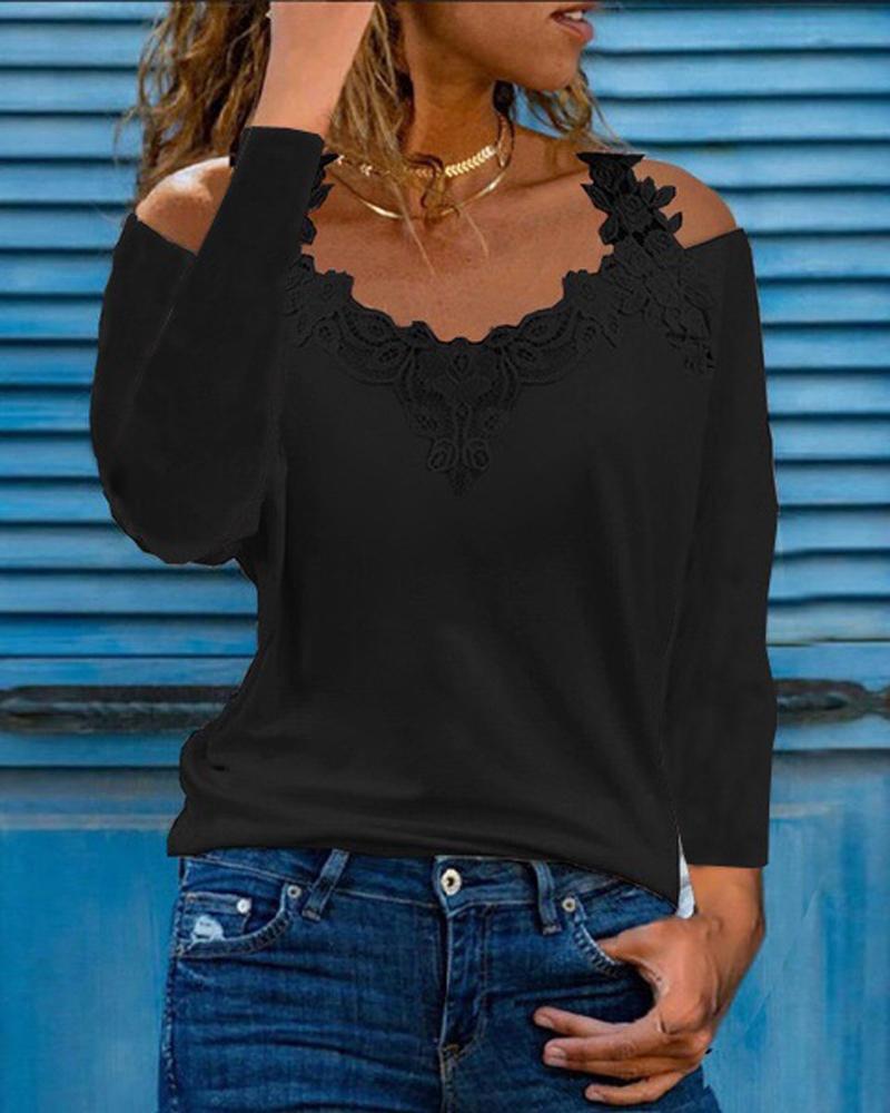 

Contrast Lace Cold Shoulder Top, Black