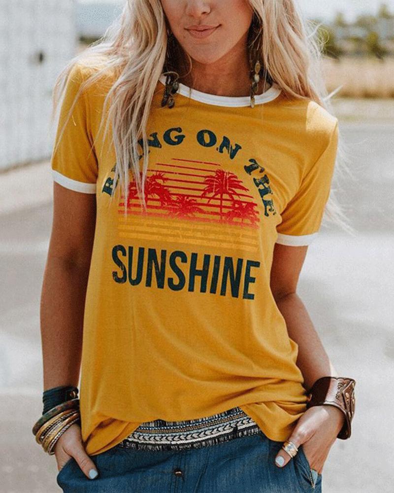 

Women's Graphic Tee Bring On The Sunshine Print T-shirt, Yellow