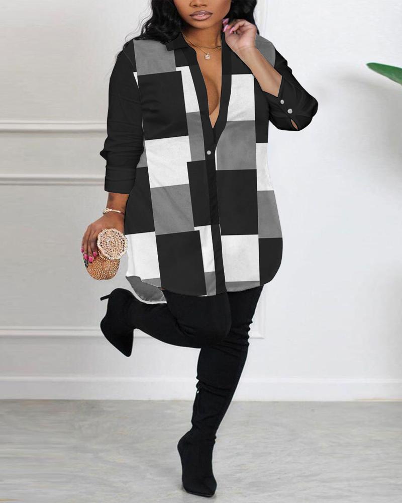 

Plus Size Geometric Print Long Sleeve Shirt Dress, Blackwhite
