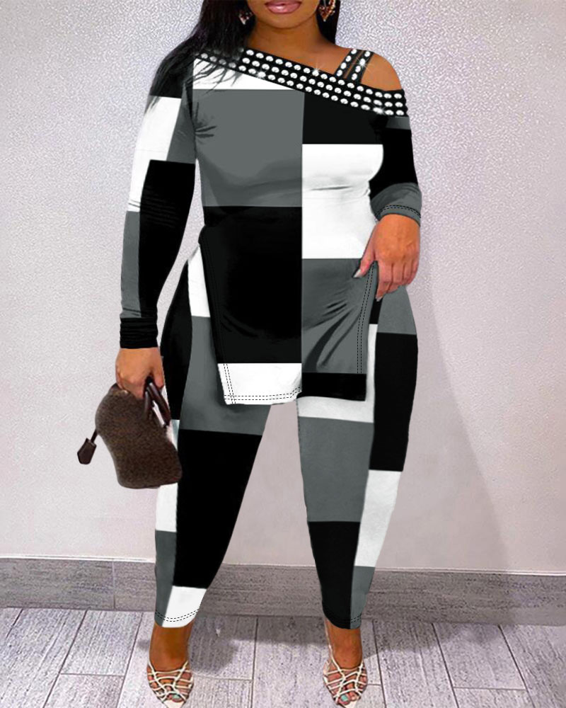 

Plus Size Geometric Print Colorblock Cold Shoulder Slit Top & Pants Set, Black