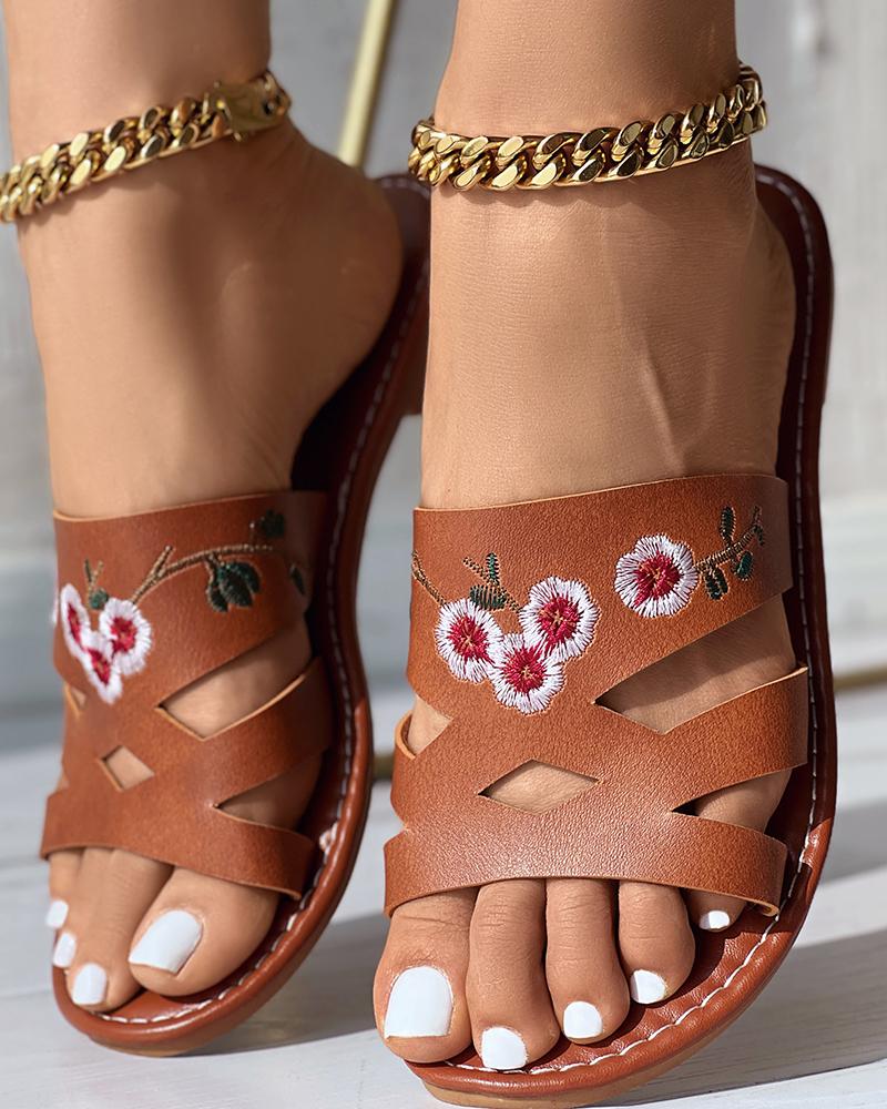 

Floral Pattern Hollow Out Slippers, Brown