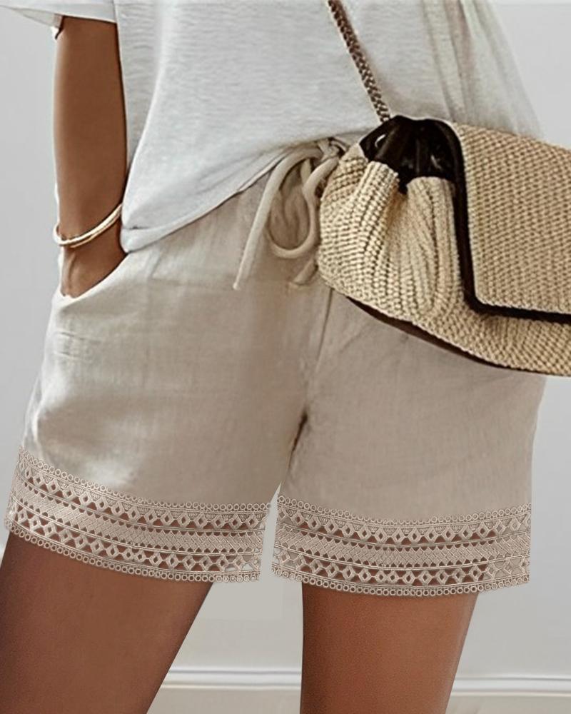 

Lace Patch Pocket Design Drawstring Shorts, Apricot