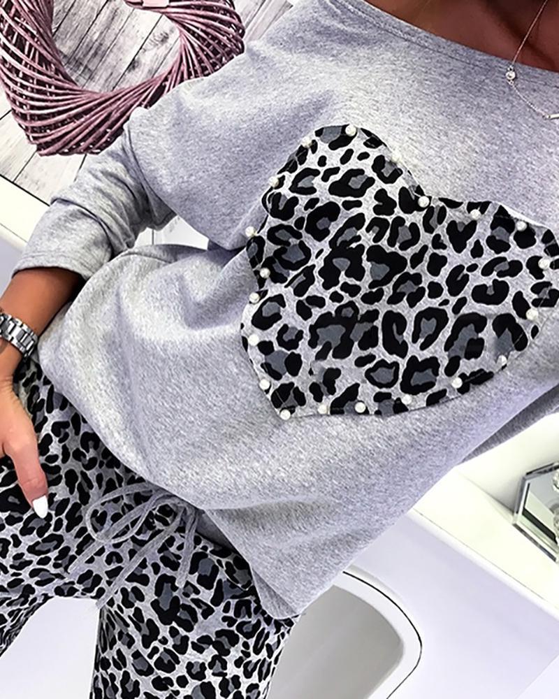 

Leopard Print Heart Design Beaded Women Top & Pants Set, Gray