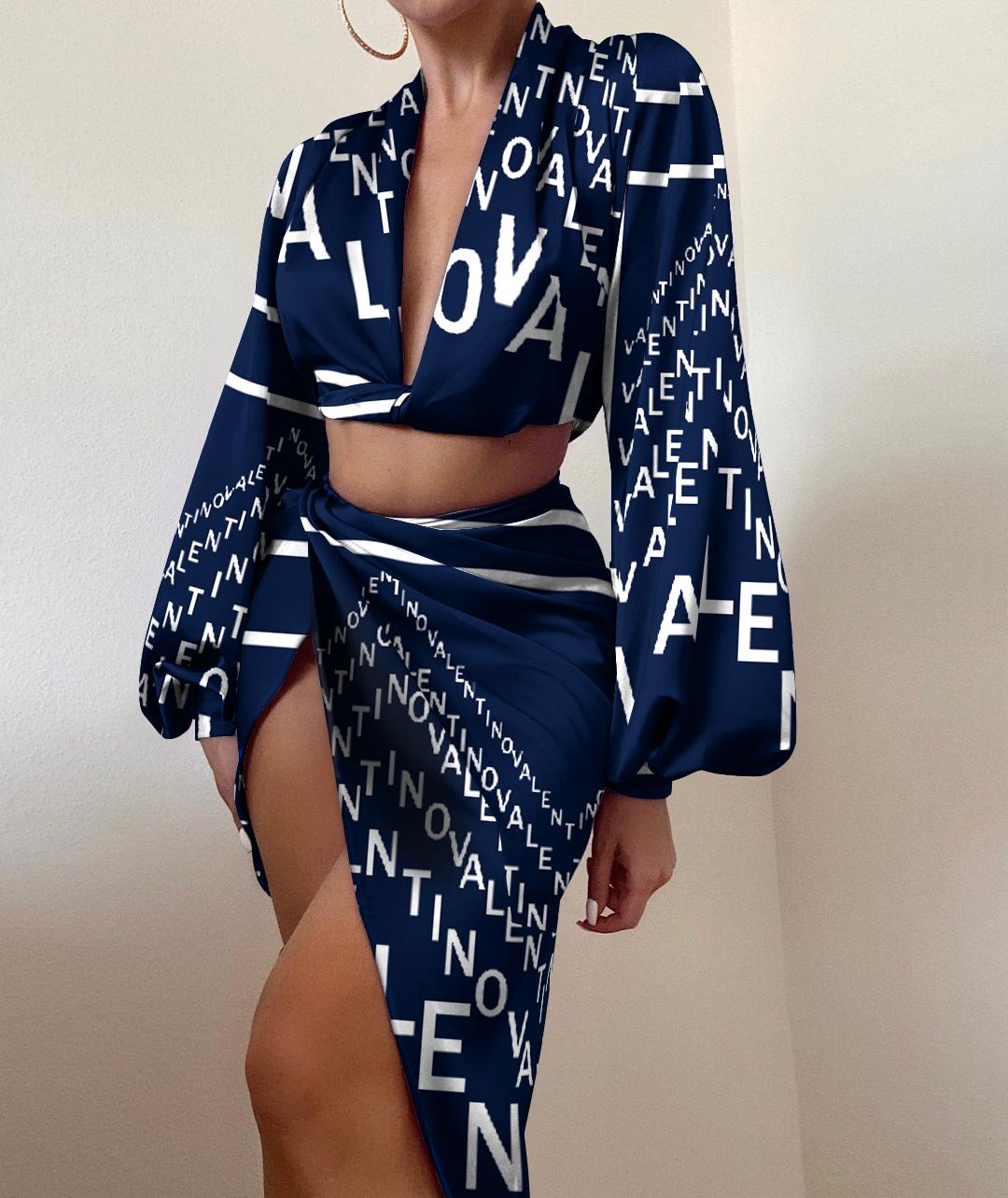 

Letter Print Satin Crop Top & Slit Twist Skirt Set, Purplish blue