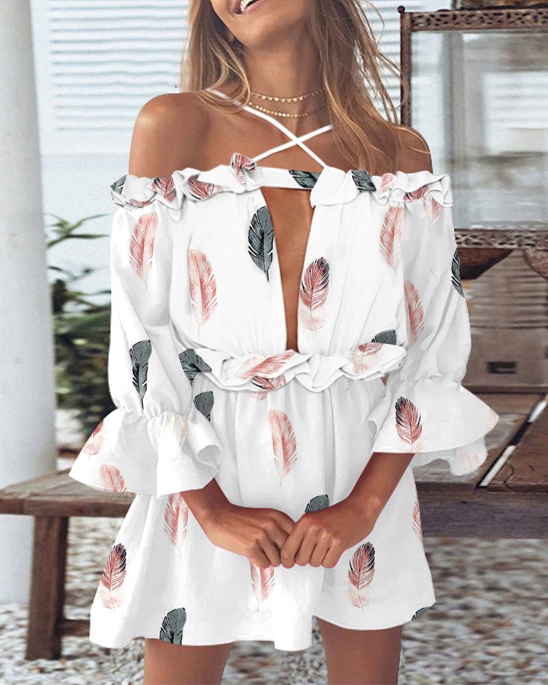 

Feather Print Bell Sleeve Ruffle Hem Casual Dress, White
