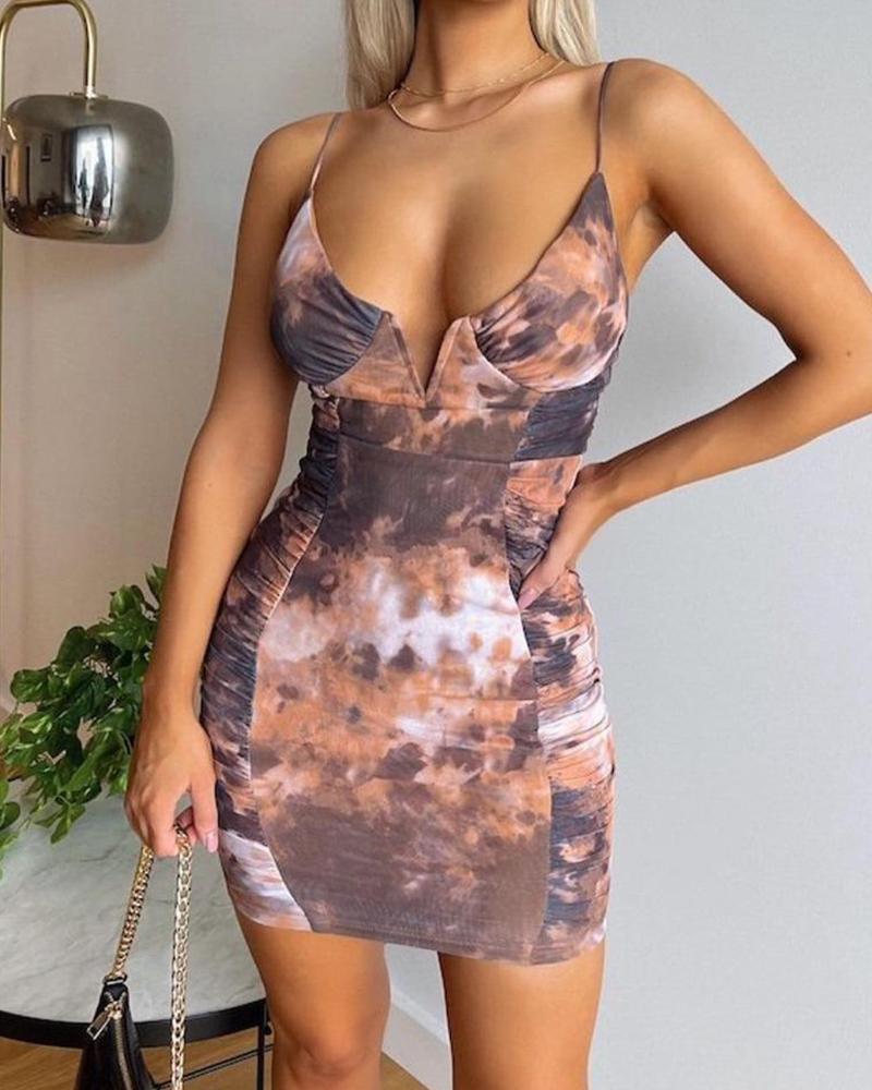 

Tie Dye Print V-Cut Ruched Bodycon Dress, Brown