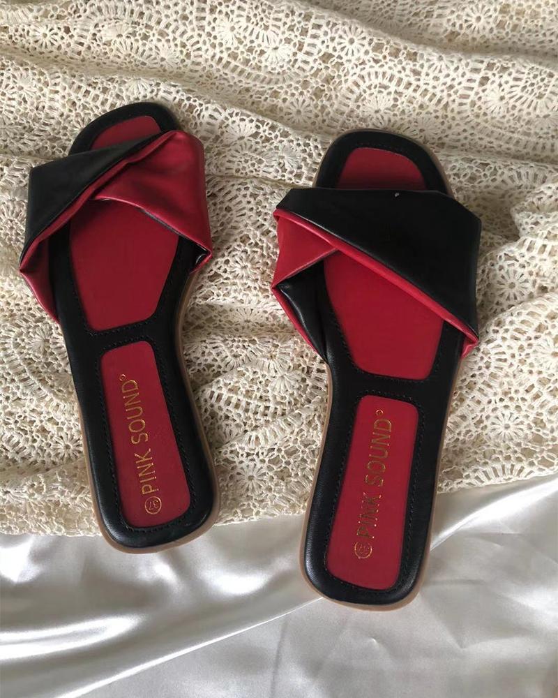 

Square-toe Color Block PU Leather Flat Slippers, Red