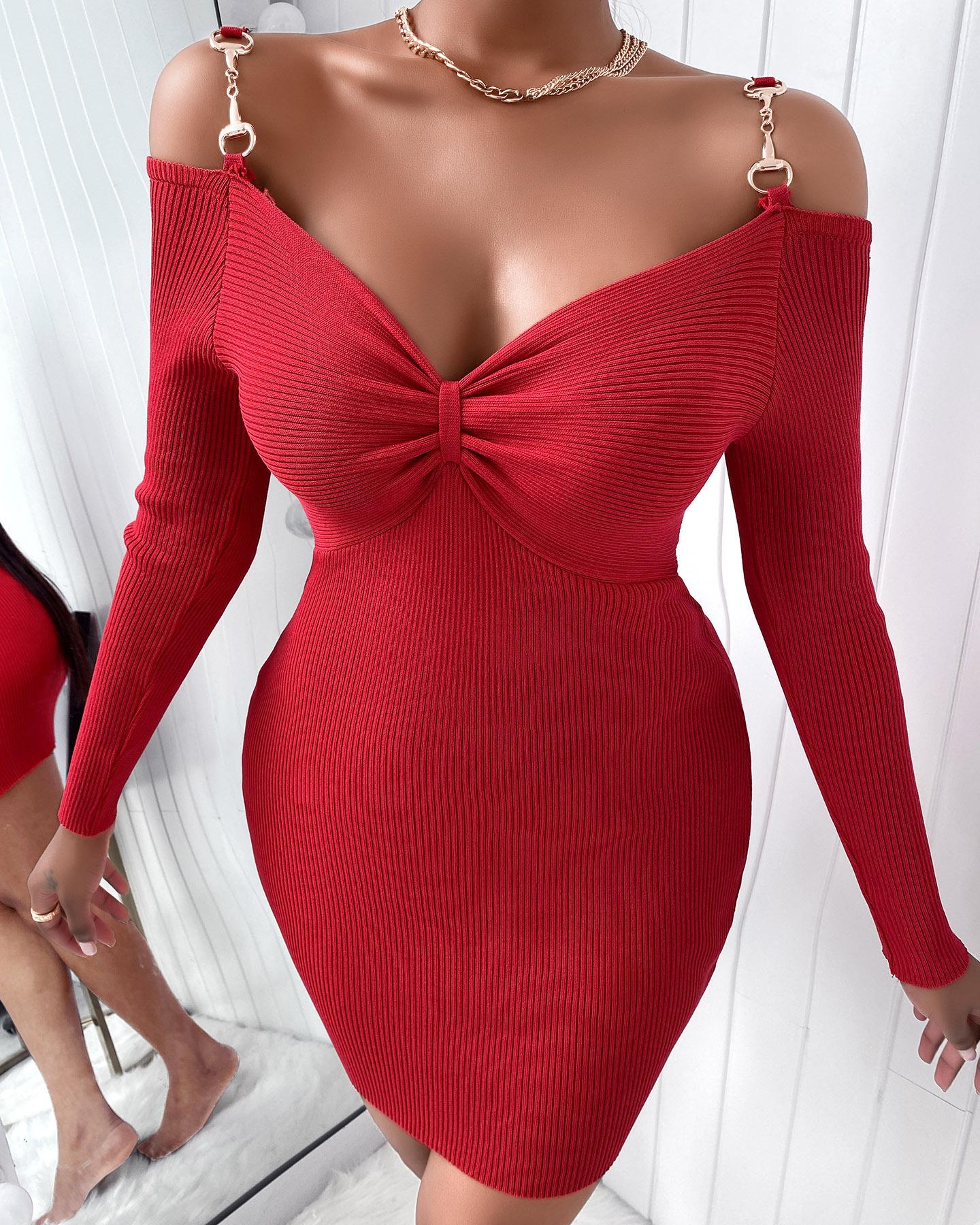 

Chain Strap Twisted Bodycon Dress, Red