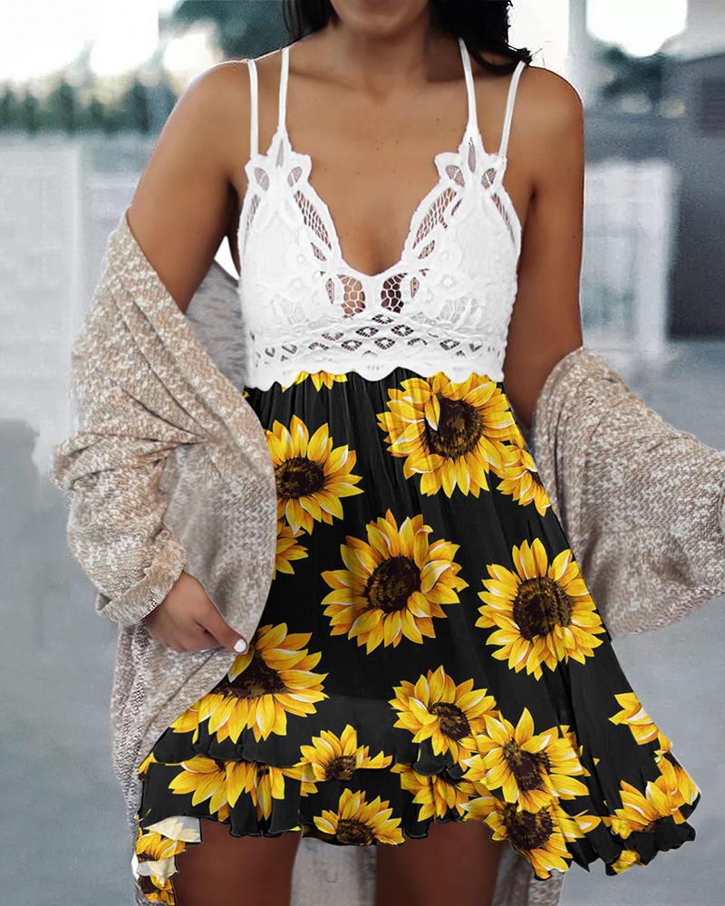

Sunflower Print Double Strap Ruffles Casual Swing Dress, Black