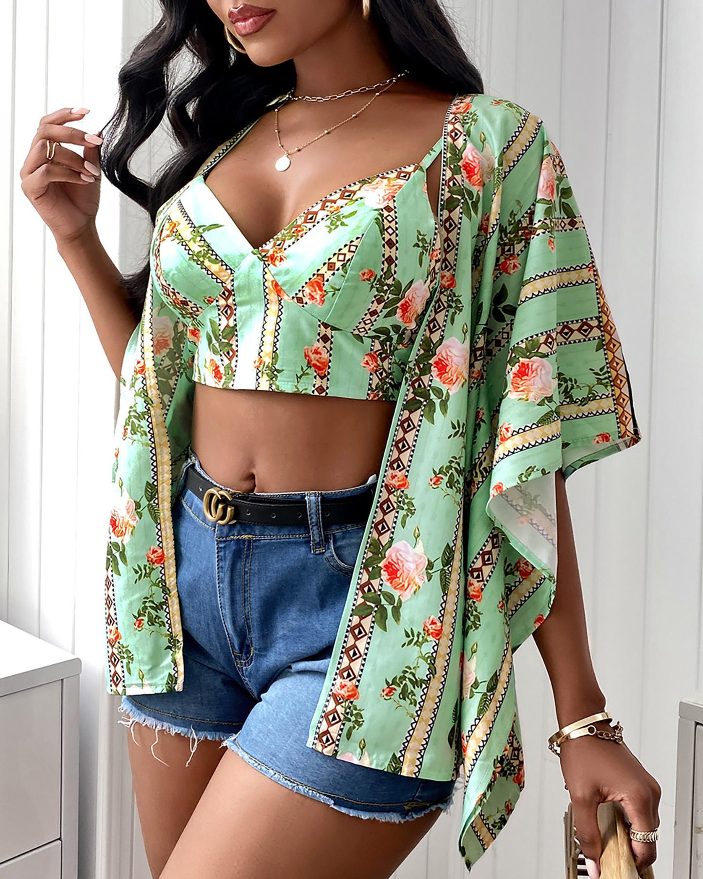 

Floral Print Crop Cami Top With Blouse, Green