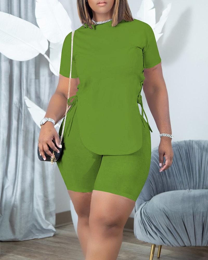 

Plus Size Grommet Eyelet Lace-up Top & Shorts Set, Green
