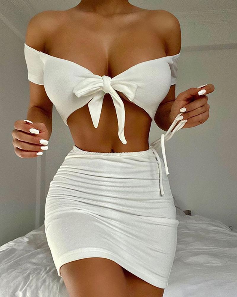 

Off Shoulder Plain Knotted Crop Top & Skirt Set, White