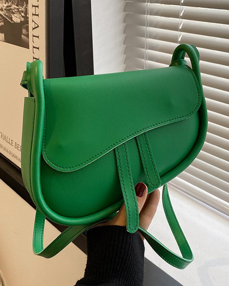 

Magnet Lock Flap Crossbody Bag, Green